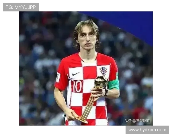 齐达内领衔传奇中场排名莫德里奇伊涅斯塔紧随其后彰显大师风采